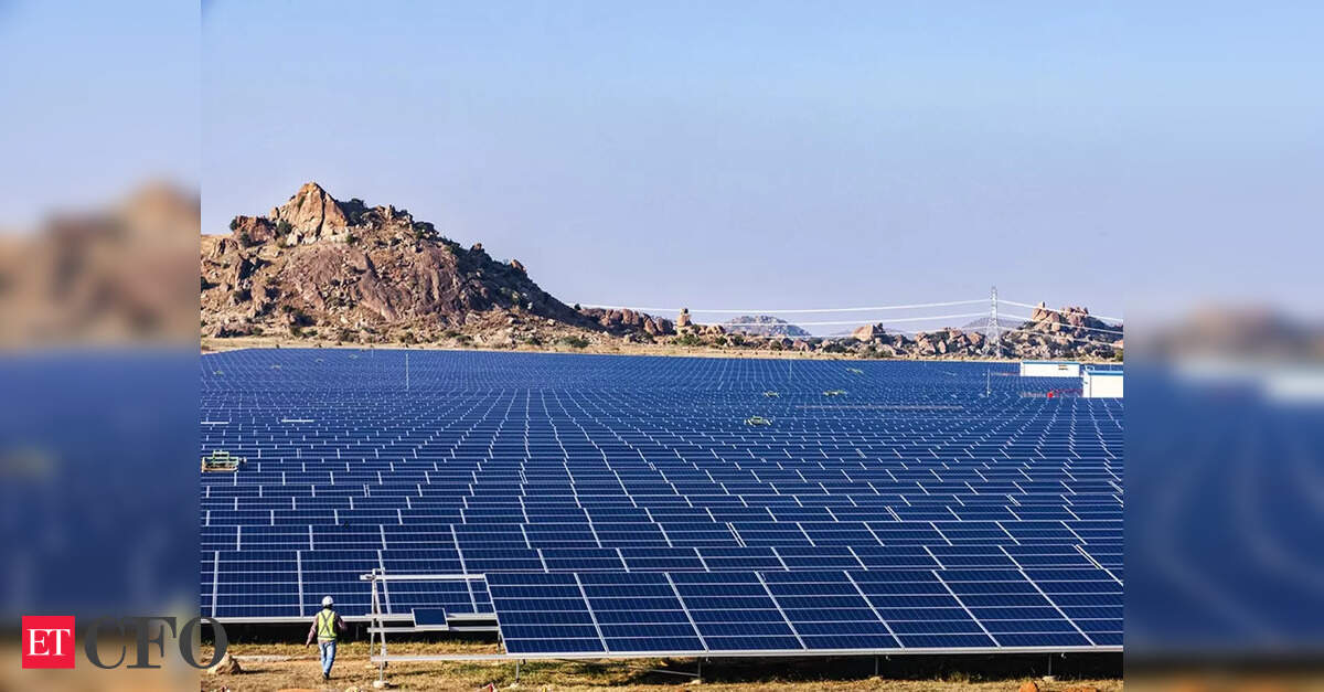 India adds record 10 gigawatt solar capacity in 2021: Report, ETCFO