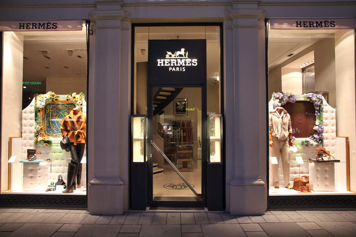 Luxury group Richemont opposes Bluebell's bid for board position, ET Retail