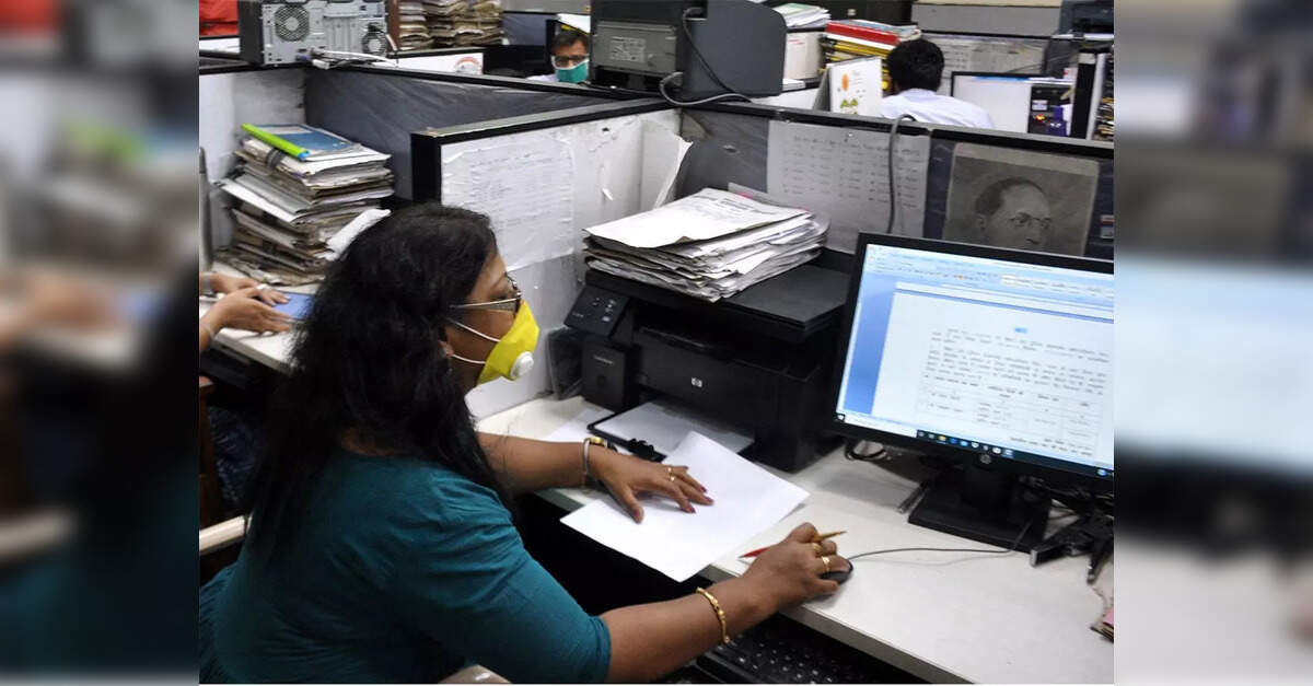 Companies which force workers to come back to office will lose