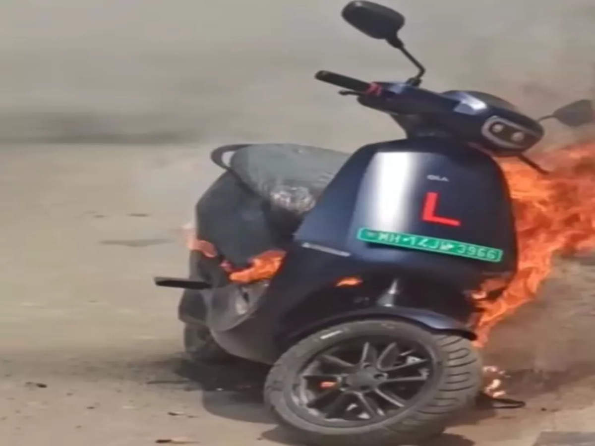 Ola S1 pro electric scooter catches fire in Pune, company says will take  appropriate action, ET Auto