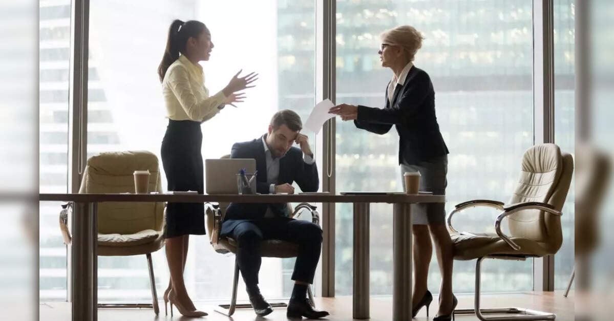 3 types of common office conflicts and it’s solution, HREMEA News ...