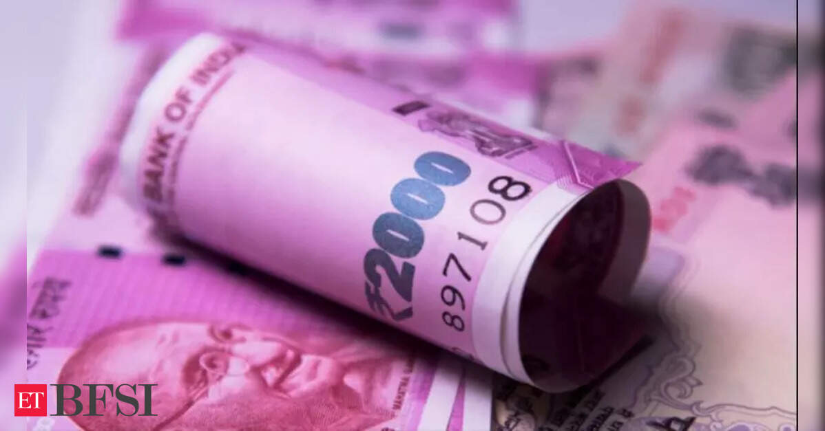 Rupee Today: Rupee hits record low for a third straight session, ETBFSI