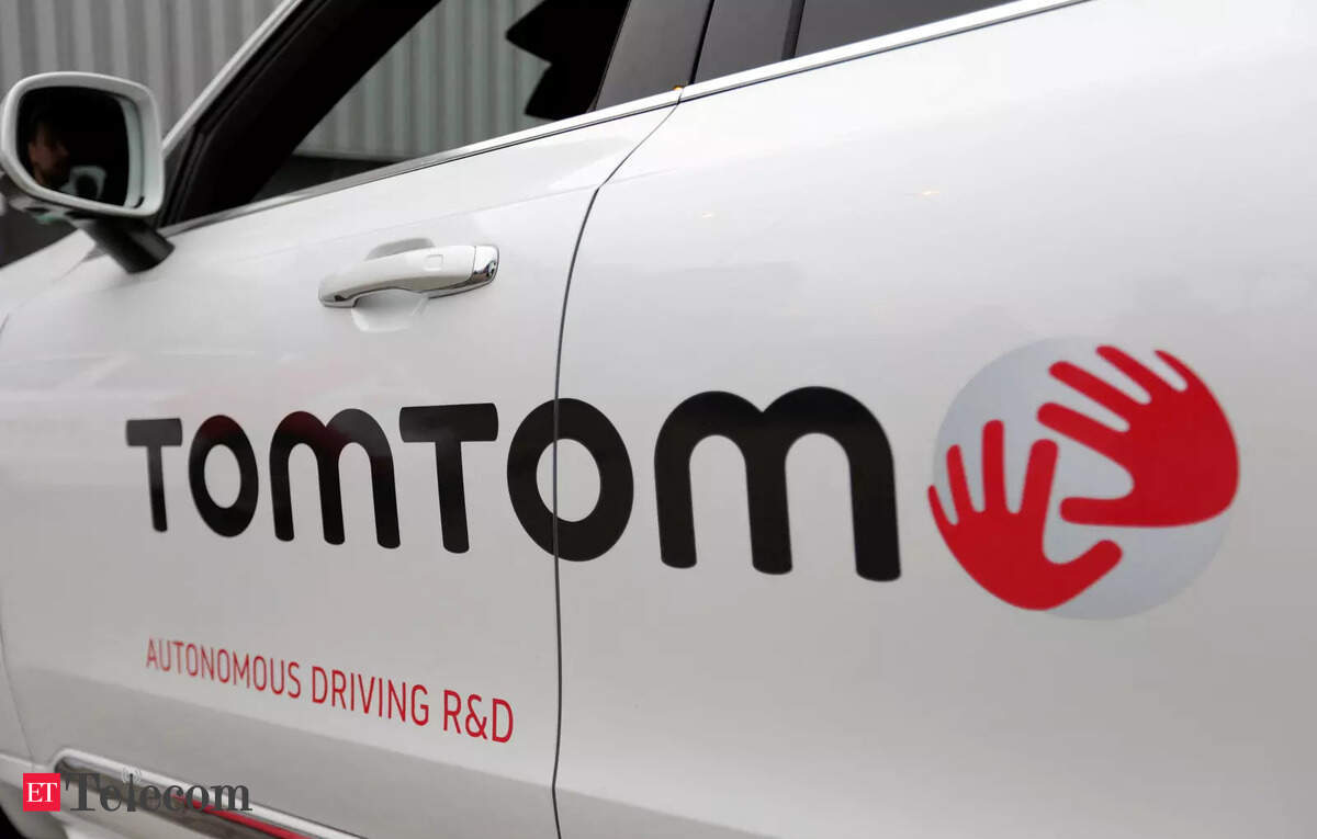 TomTom sticks with revenue and cashflow guidance, giving shares a boost