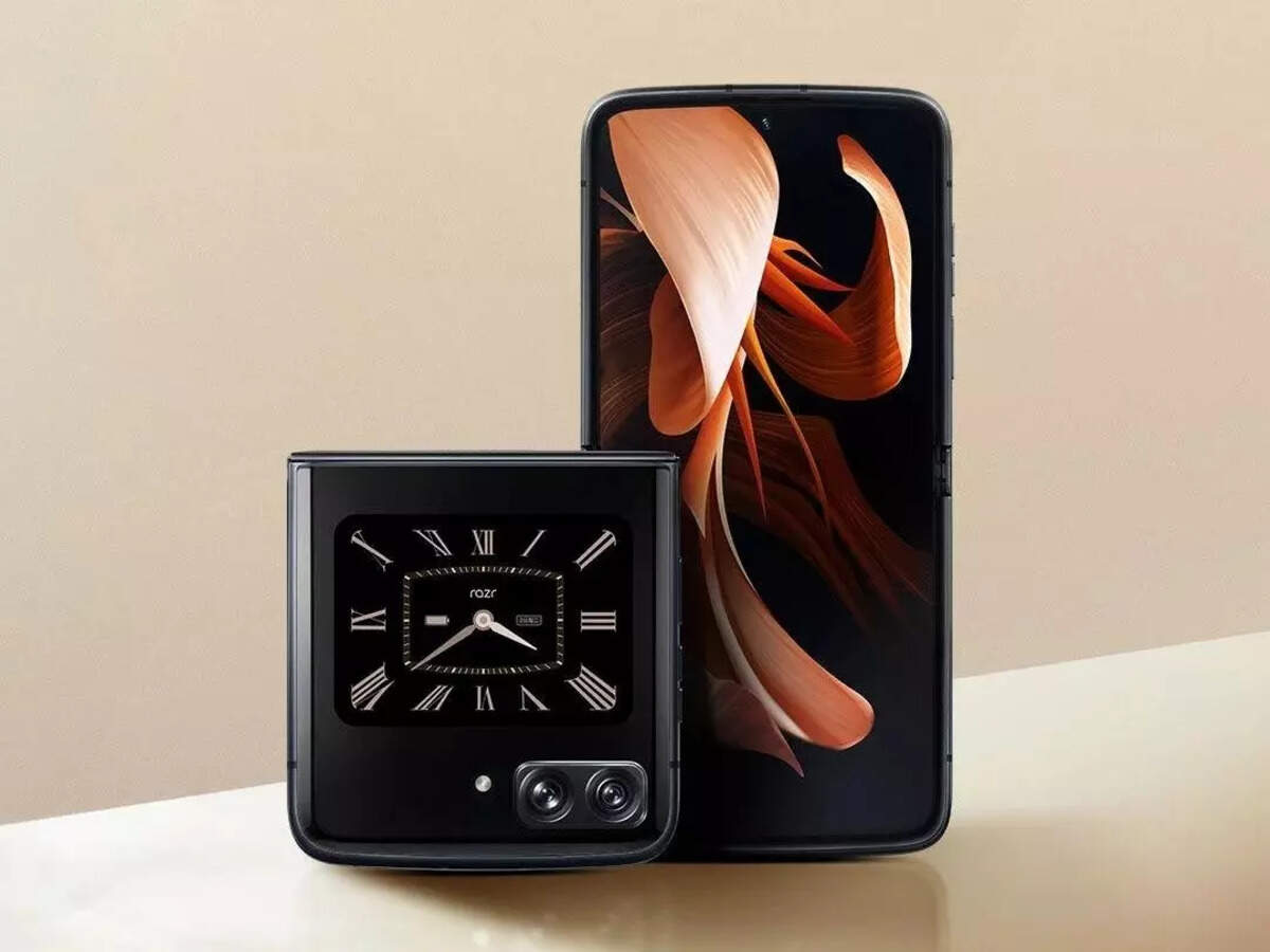 Motorola launches foldable Moto Razr 2022 in China, ETTelecom
