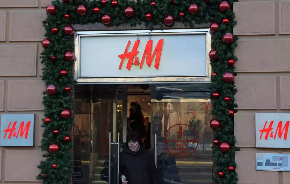 Swedish retail giant H&M cuts 20% of jobs from COS brand HQ - MarketWatch