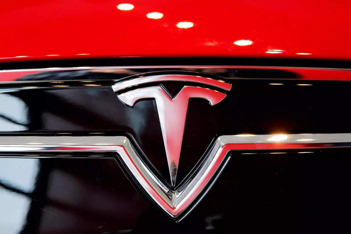 Tesla in 2010  In 2024, a $25,000 Model 2 car will appear