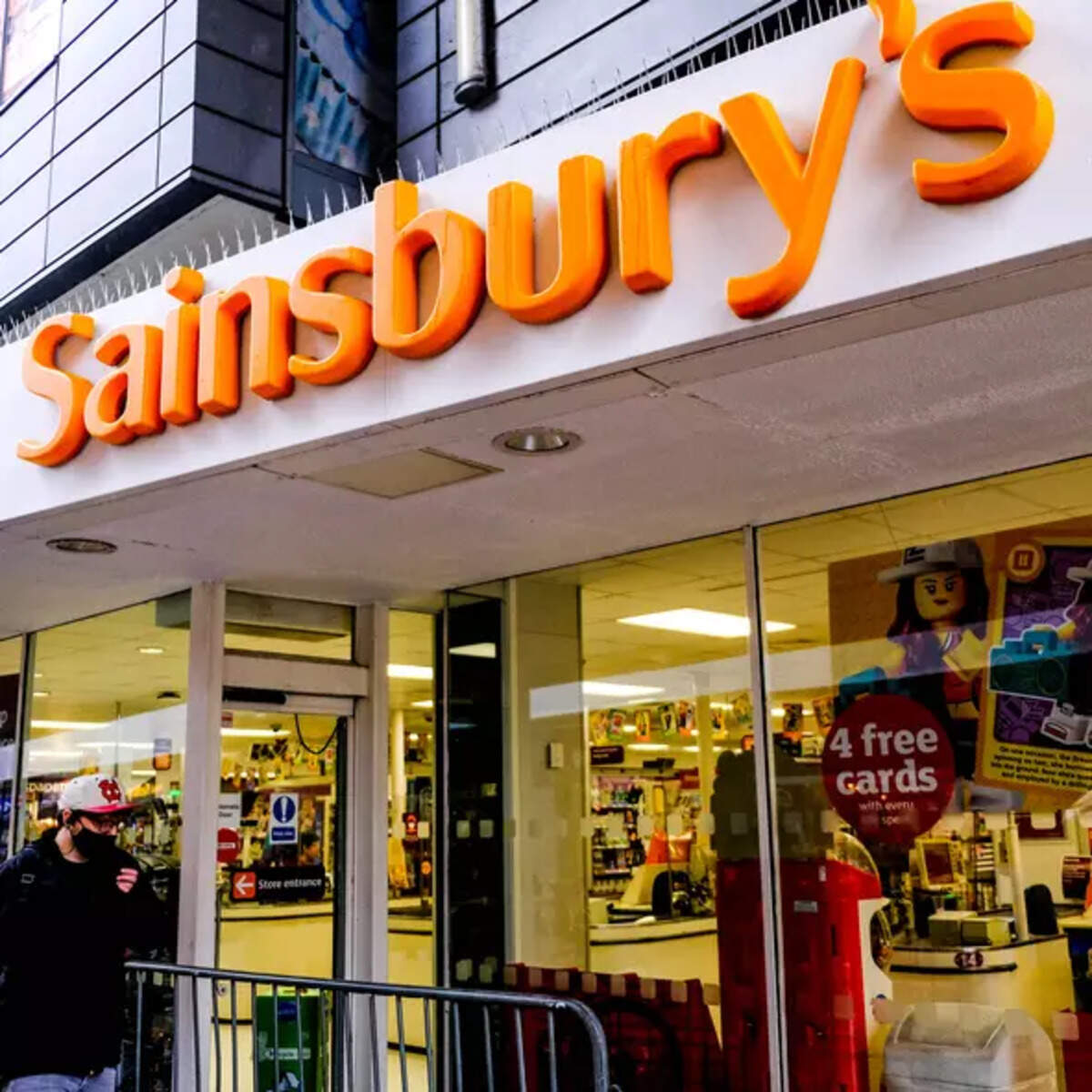 indiatimes.com - {'@type':'Thing','name':'ET Retail','url':'https:////retail.economictimes.indiatimes.com'} - Costcutter owner Bestway buys Sainsbury's stake, Retail News, ET Retail