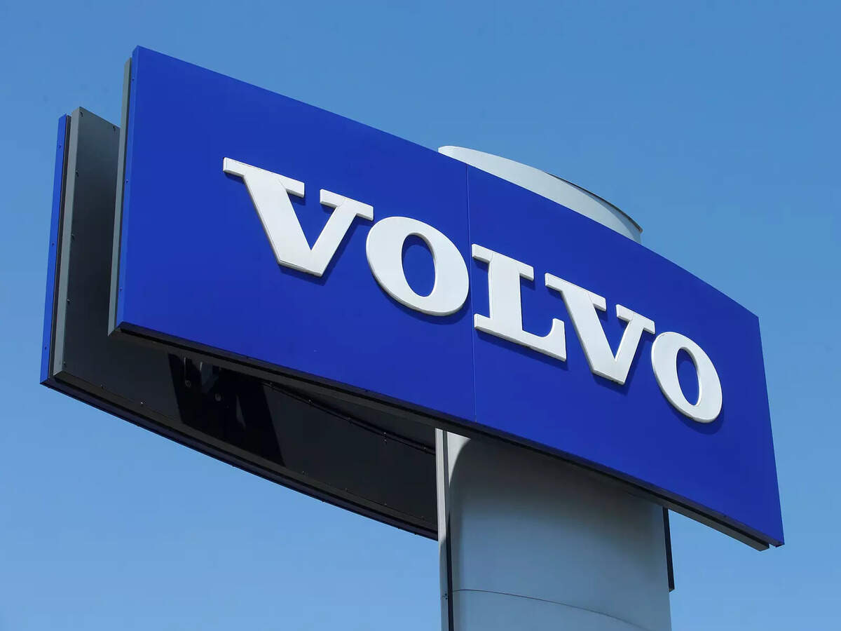 Volvo Cars braces for challenges in 2023 after Q4 profit falls, ET Auto