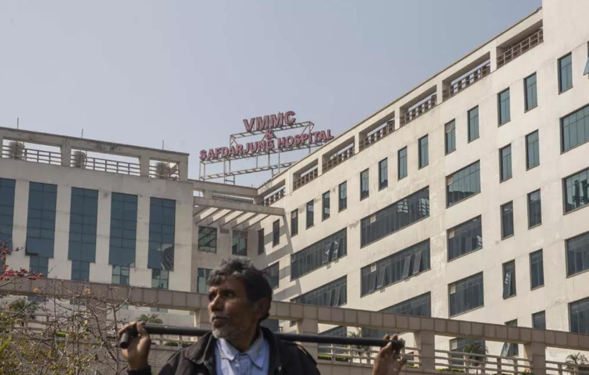 Doctor Manish Rawat’s Arrest: Safdarjung Hospital puts scheduled surgeries on hold – ET HealthWorld