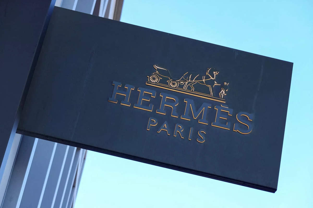 Hermes, Chanel, Gucci, etc .: Luxury brands ban sales in Russia - Fashion  News