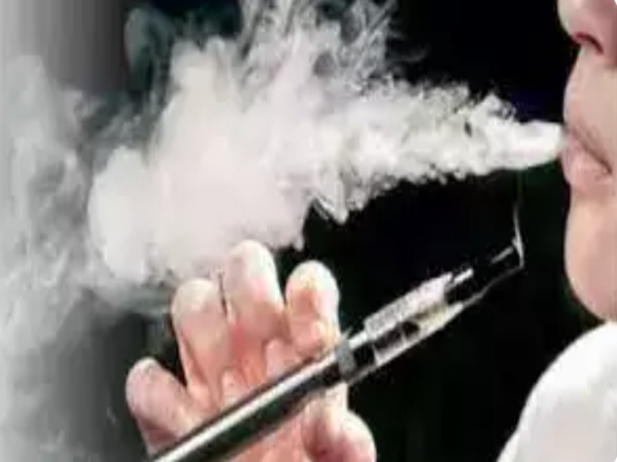 Australia will ban recreational vaping in crackdown on e-cigarettes, UK  News