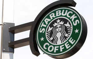 Starbucks To Hike Us Employee Pay To Attract Workers During Labor Crunch Hr News Ethrworld