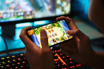 telcos chalk out game plan as 5g revs up esports space